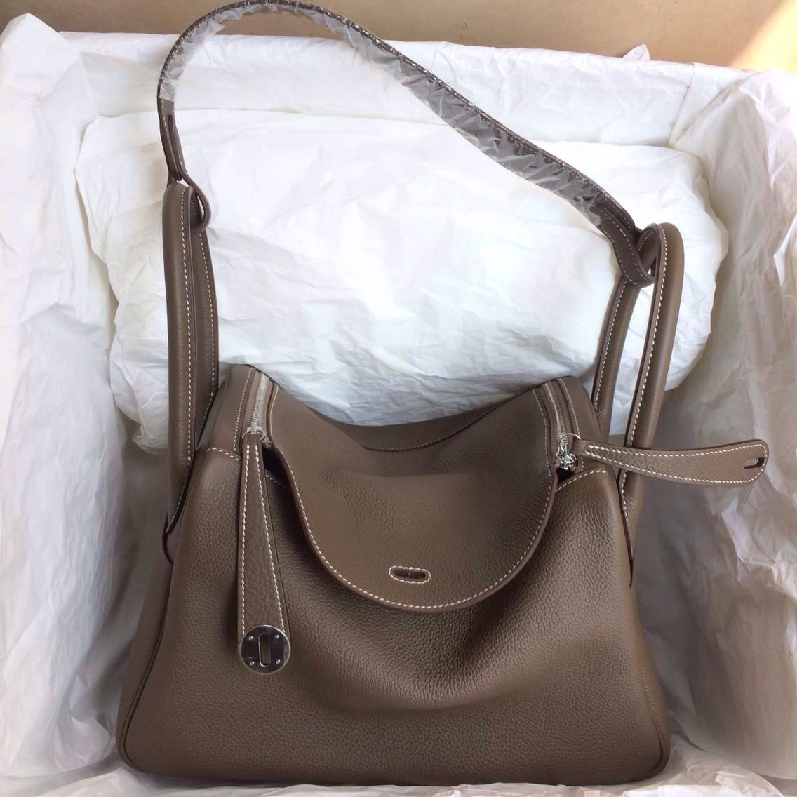 hermes grey leather handbag lindy  