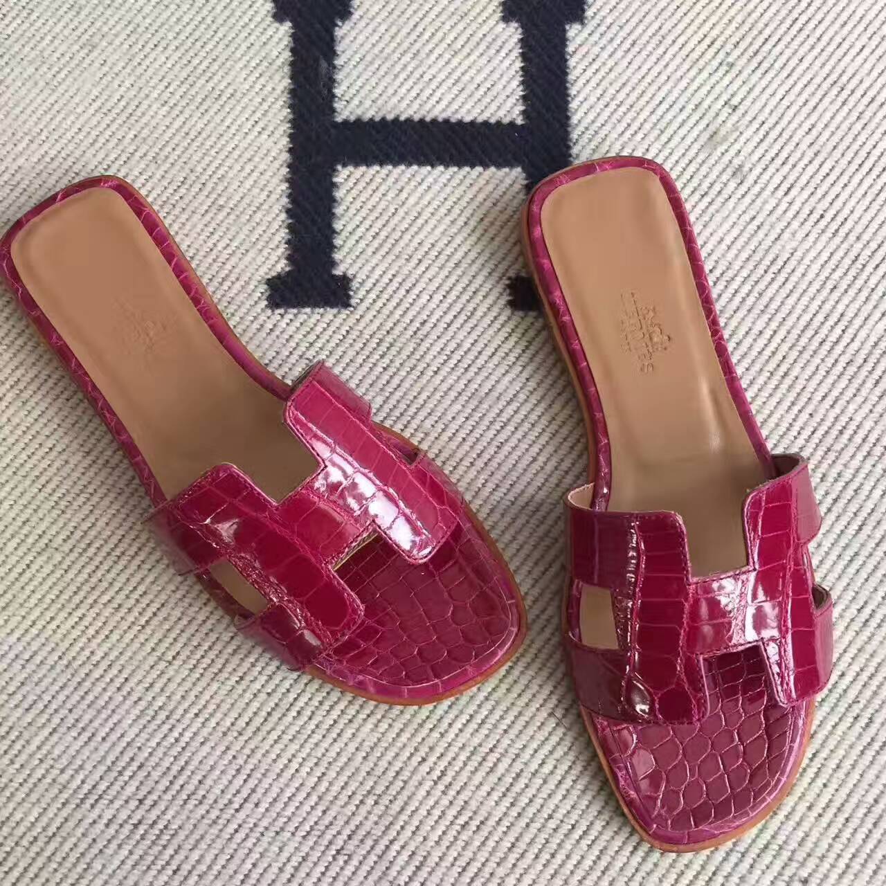 crocodile brand sandals