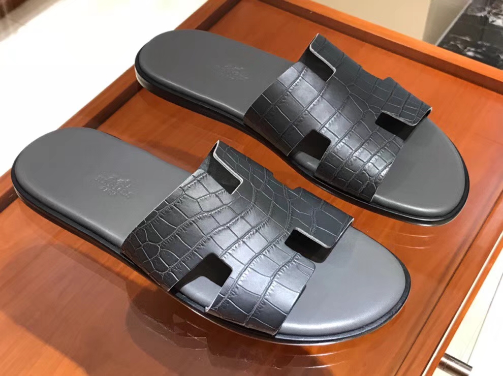 crocodile brand slippers