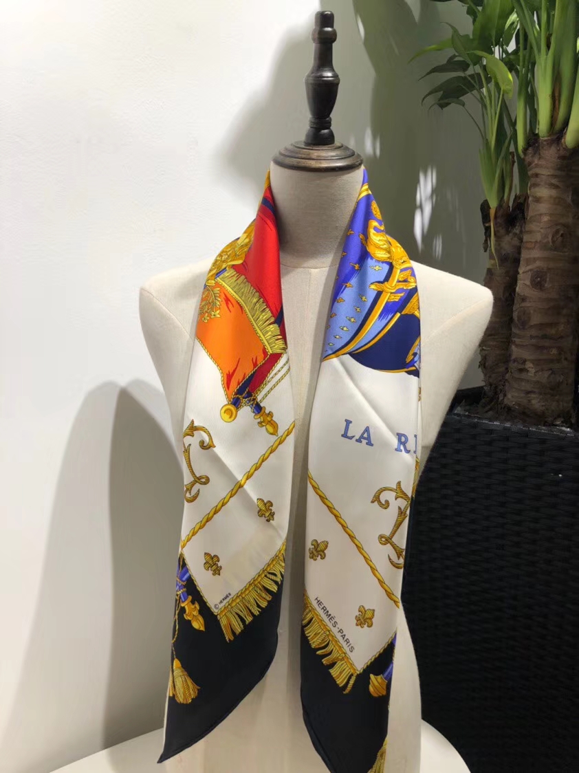 scarf hermes 2018