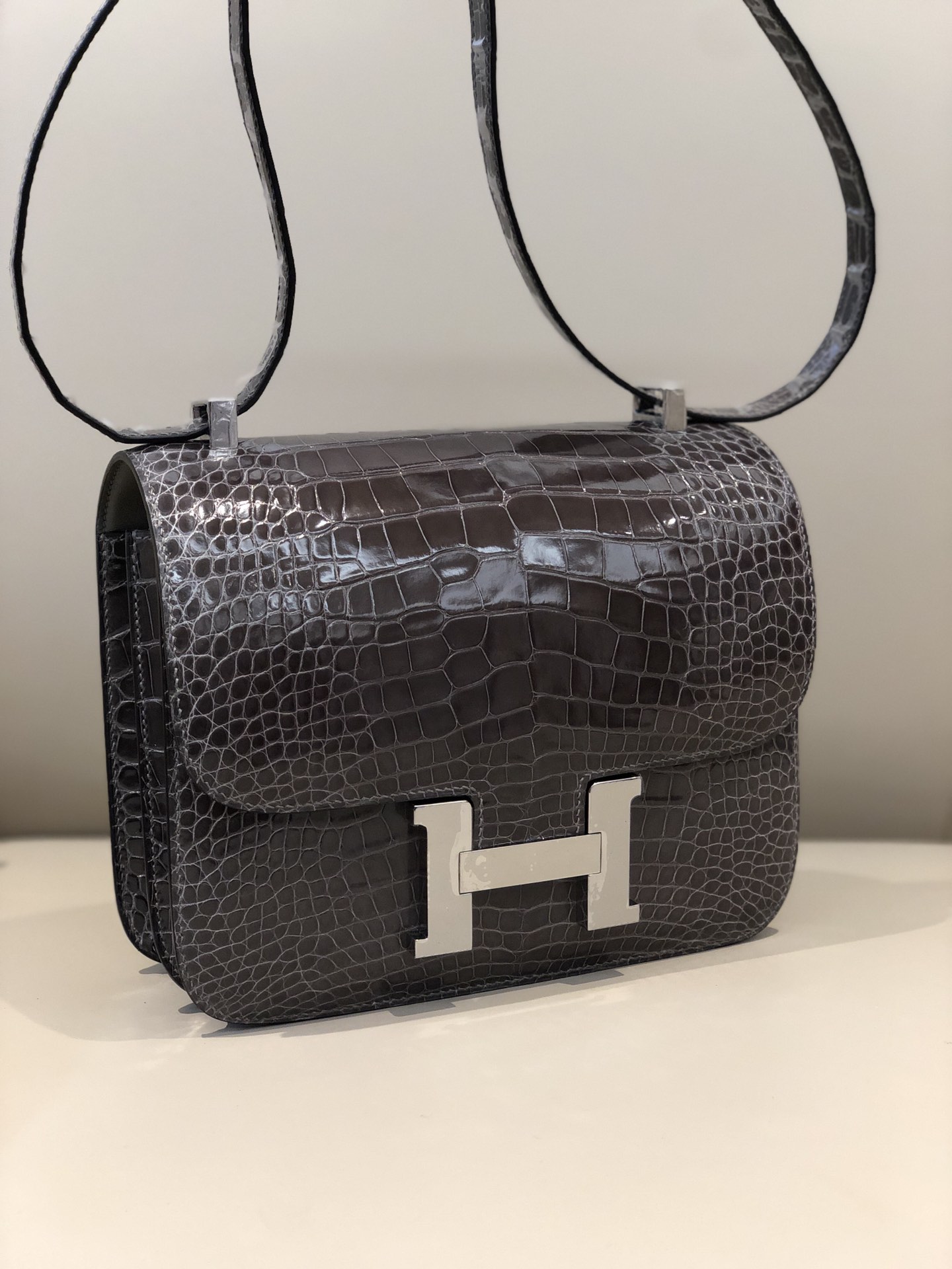 Hermès Graphite Constance 25cm of Ostrich with Brushed Palladium Hardware, Handbags and Accessories Online, Ecommerce Retail
